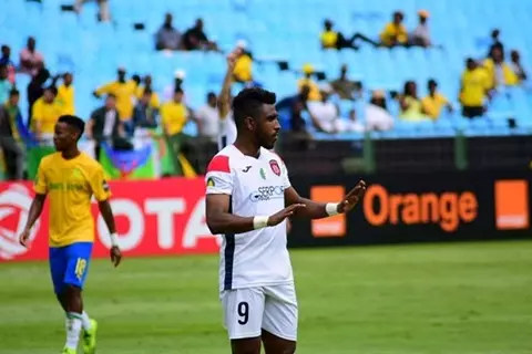 بن شاعة في القمة.. سيطرة جزائرية على جدول ترتيب هدافي الكونفدرالية 